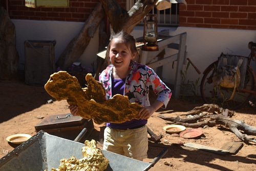 girl at the Perth Mint